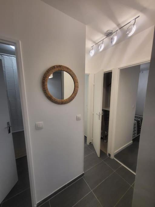 Apartamento Pepite Entre Paris Et Versailles Chaville Exterior foto